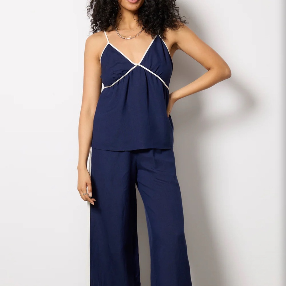 Evereve Linen Track pants and cami tank
